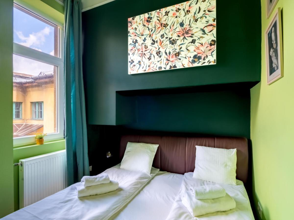 The Birdcage Apartment Budapest Exterior photo