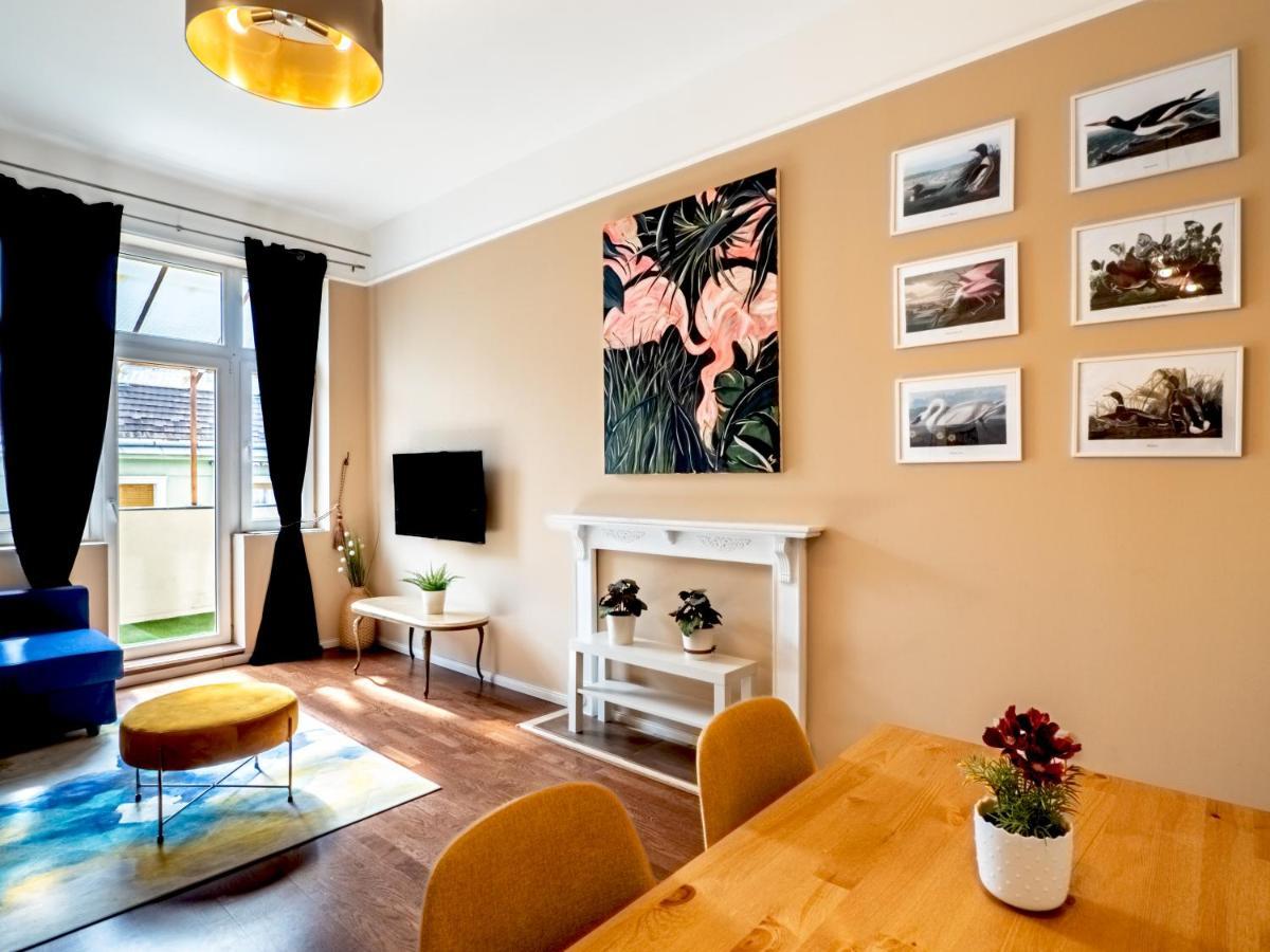 The Birdcage Apartment Budapest Exterior photo