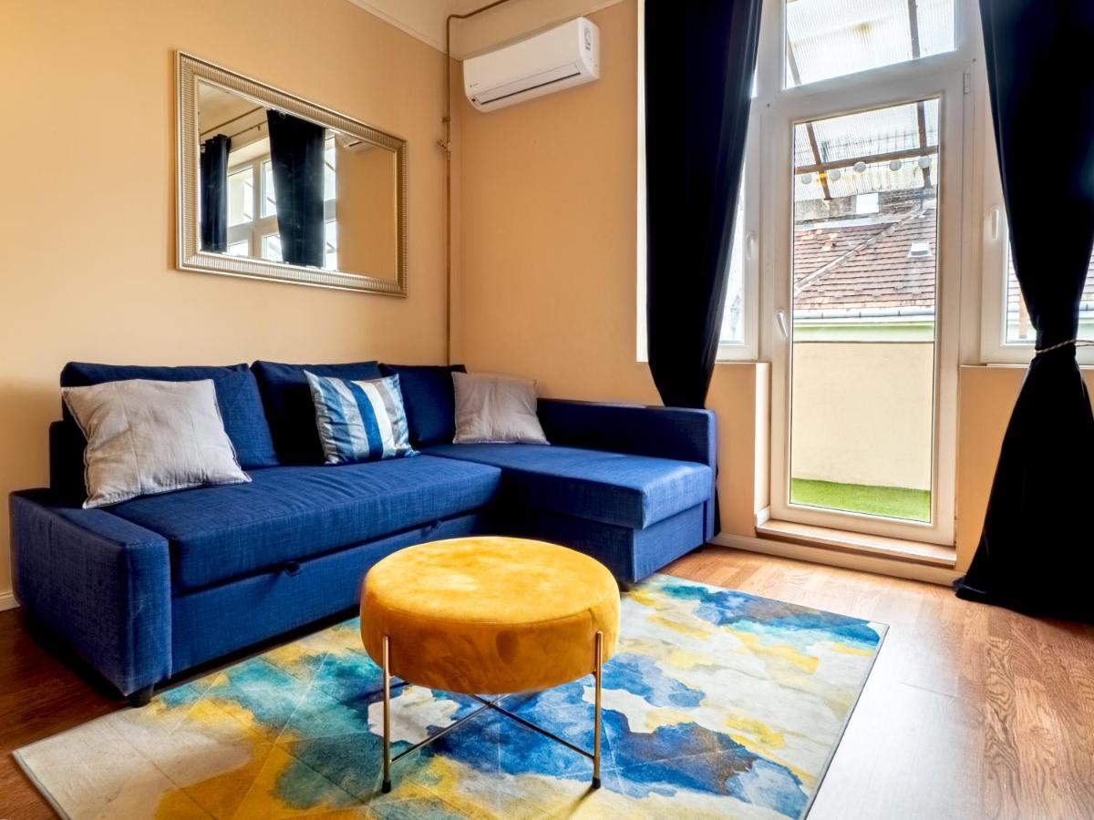 The Birdcage Apartment Budapest Exterior photo